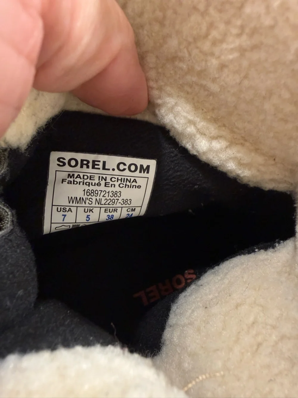 Sorel Woman’s Explorer Carnival Sz 7 Khaki Green Waterproof Fleece Lining Laces